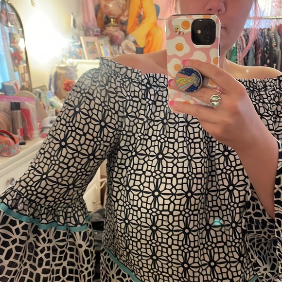 Off Shoulder Summery Navy & White Top - Picture 6 of 6